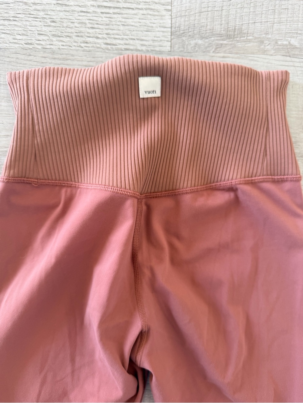 Vuori Ribbed Studio Legging - Picture 7 of 8